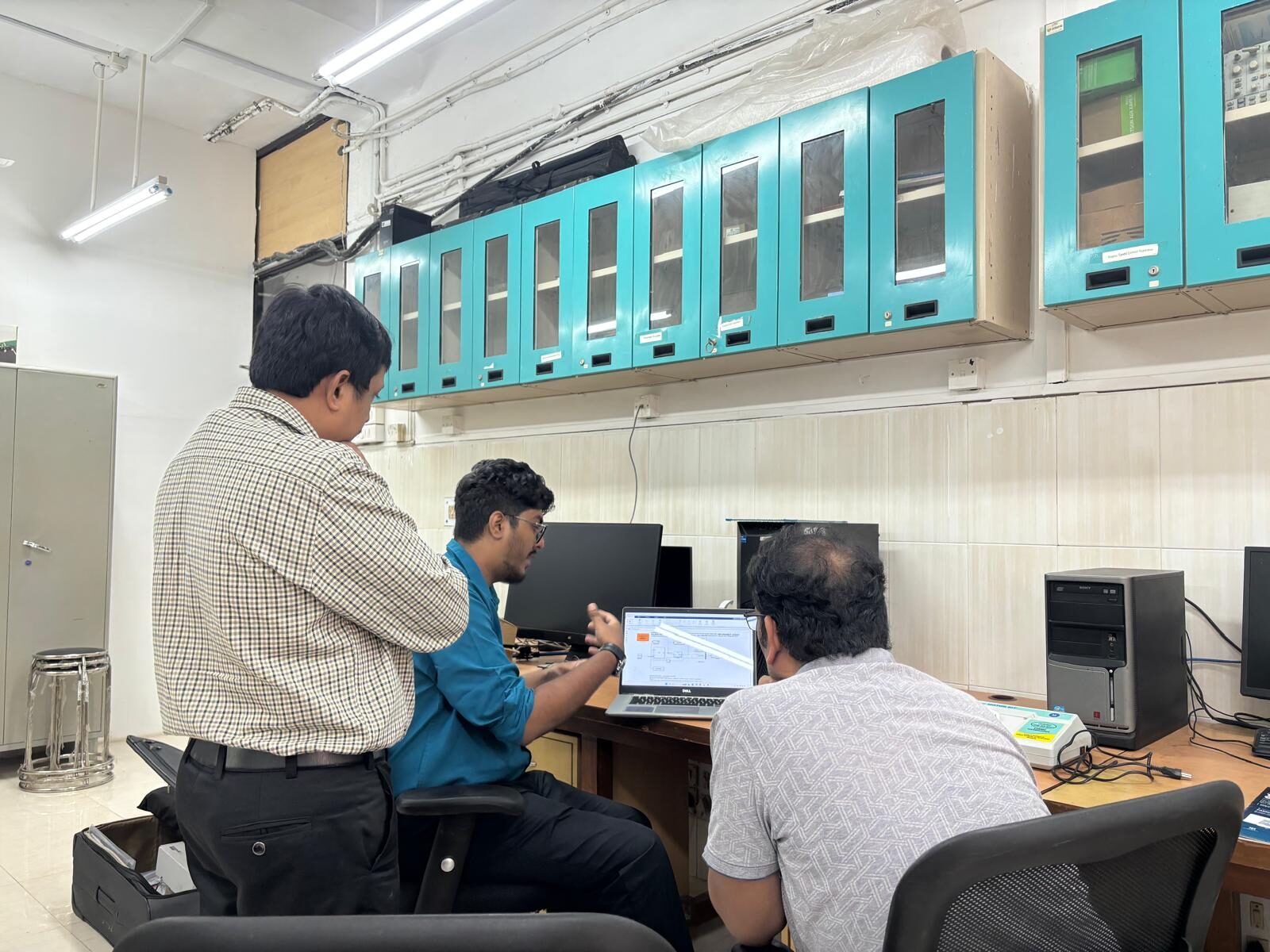 Karan Chanchlani with the Syscon department at IIT Bombay